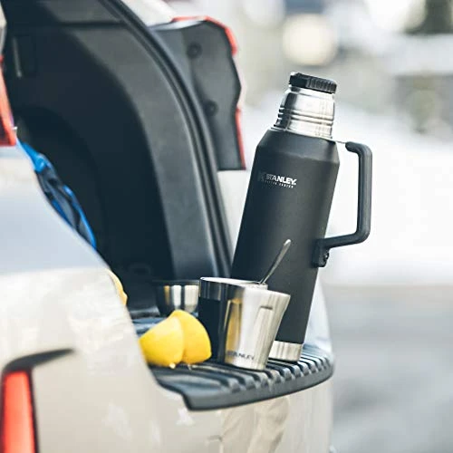 Stanley Master Unbreakable Thermal Bottle 11 Stanley Master Unbreakable Thermal Bottle - Image 9