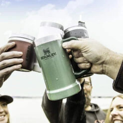 Stanley Adventure Big Grip Beer Stein 24oz -Outdoor Gear Shop 77e8b75cb11086cebf8618a93e10cf3b 600x600 100f10f3 dbdc 470d 8920 902a03a474fe