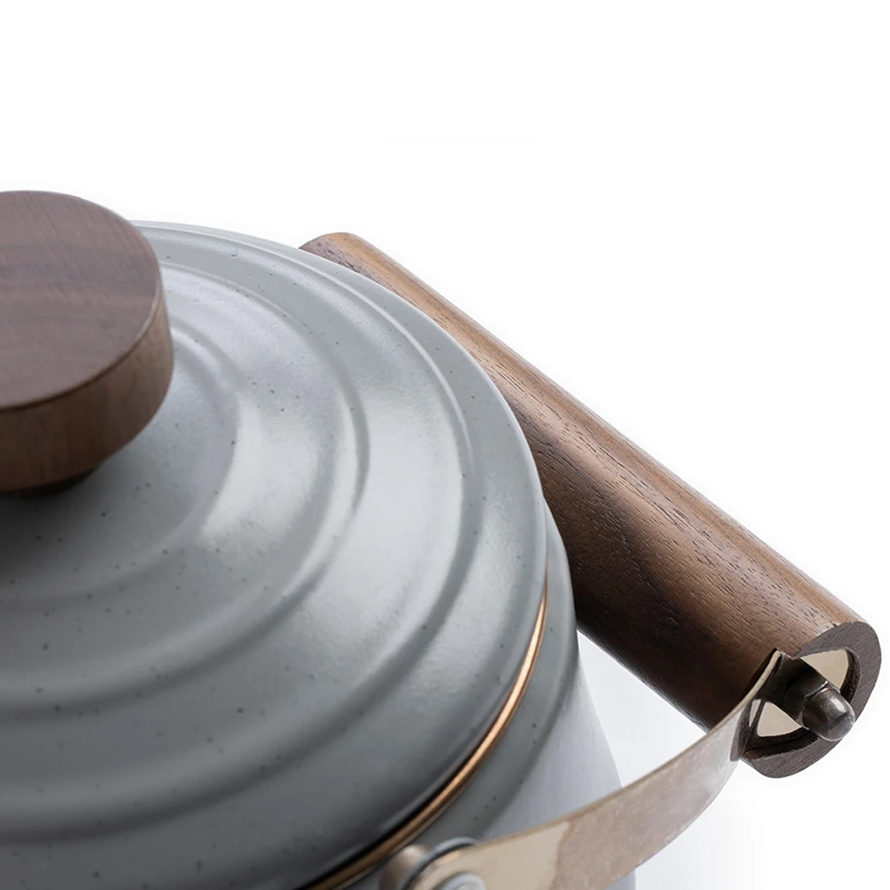 Barebones Enamel Teapot 12 Barebones Enamel Teapot - Image 10