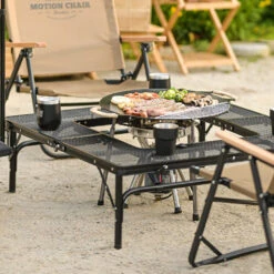 KZM Iron Mesh Fireplace Table II -Outdoor Gear Shop K9T3U012 6